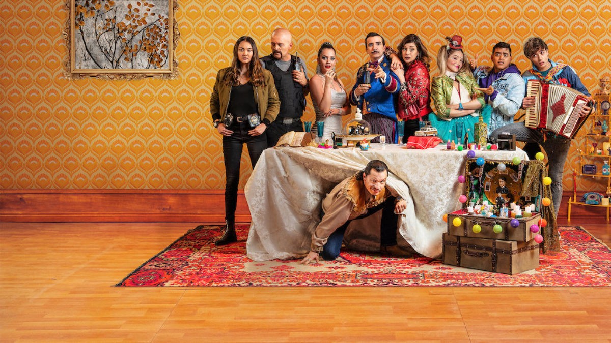 Xem phim Ảo Thuật Gia Hạng Xoàng Juanqini (Phần 2) (The Unremarkable Juanquini (Season 2)) 2021