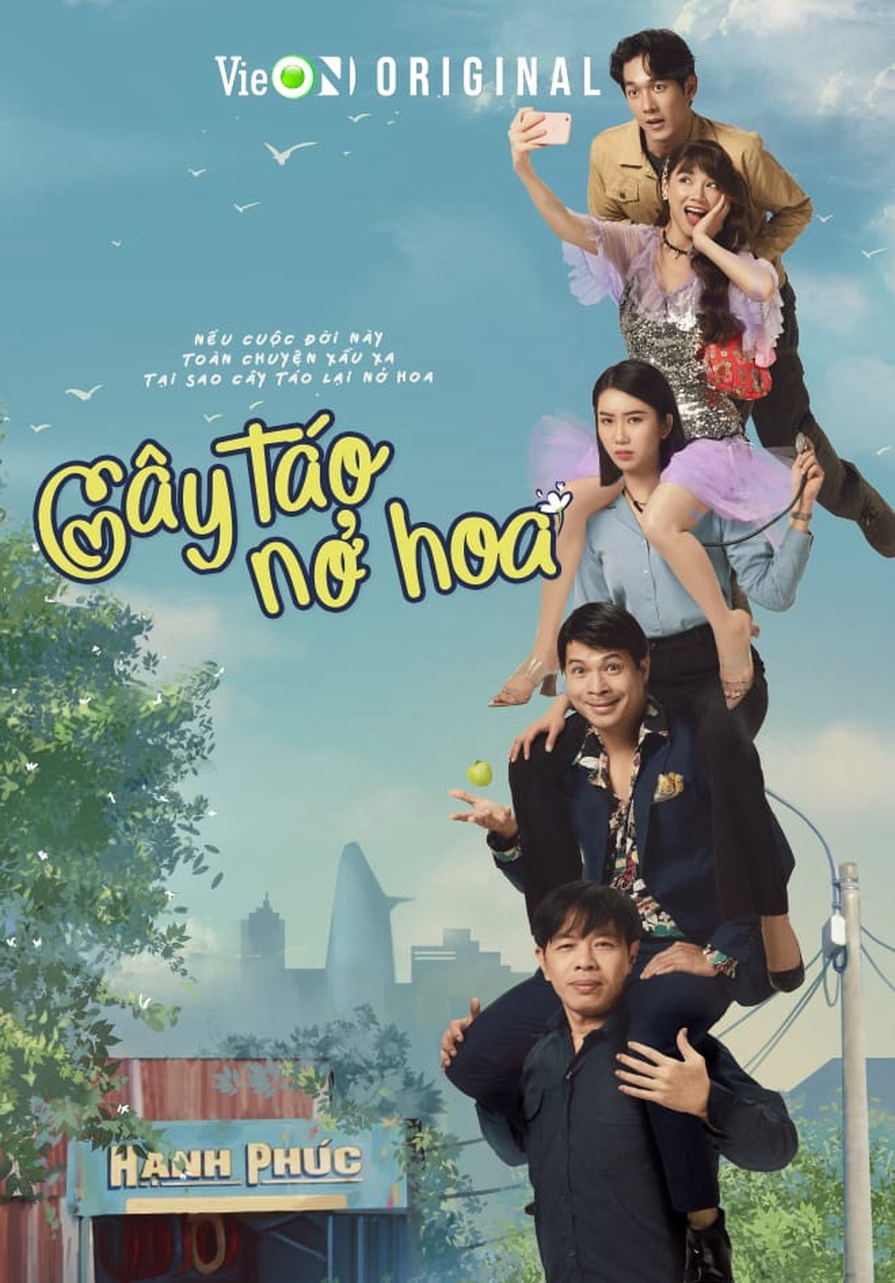 Cây Táo Nở Hoa
