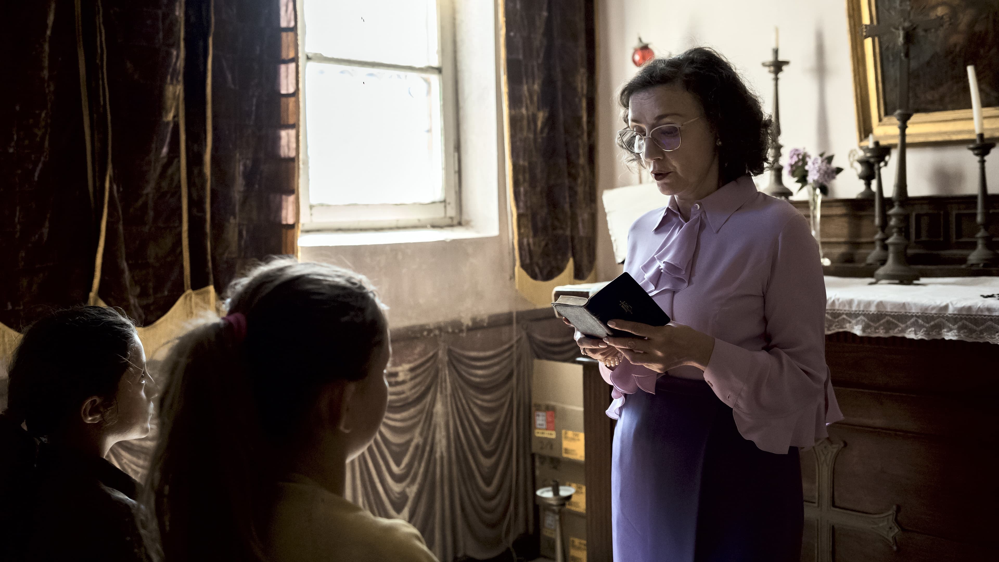 Xem phim Chuyến Du Hành Thời Gian Của Lazzaro (Happy as Lazzaro) 2018