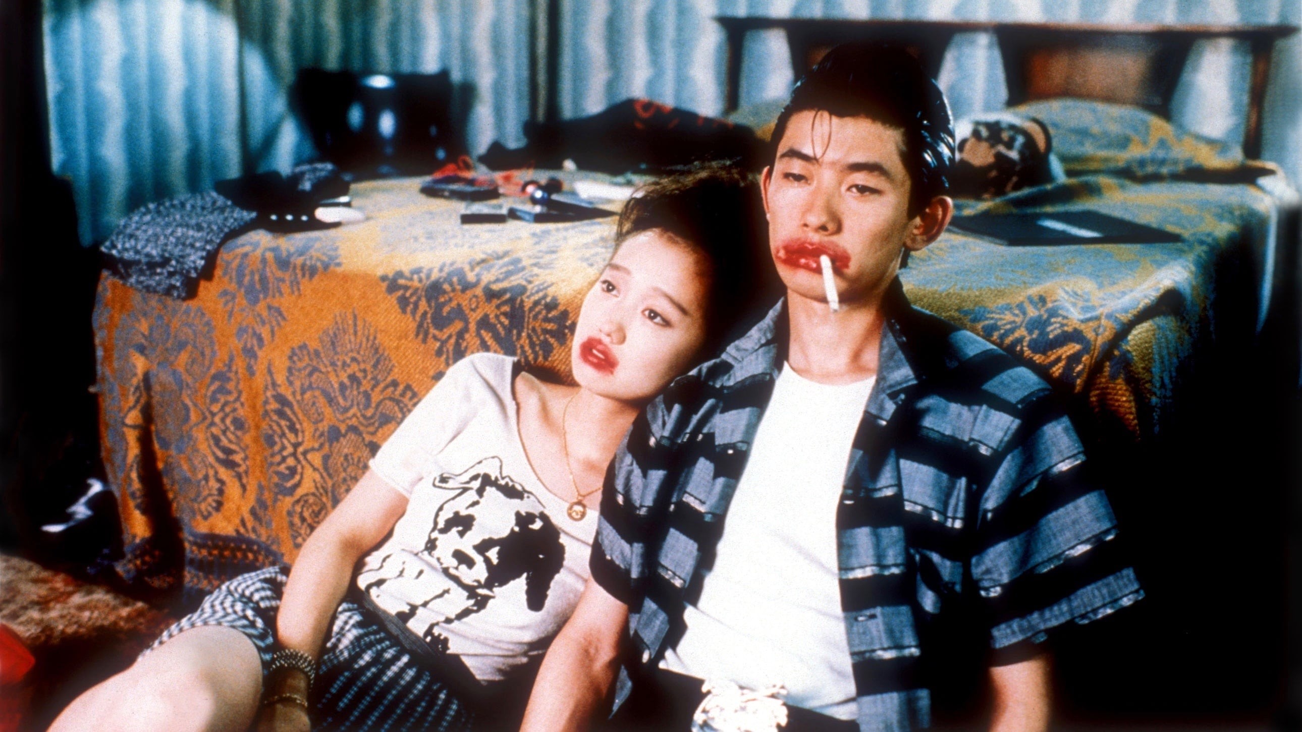 Xem phim Chuyến Tàu Bí Ẩn (Mystery Train) 1989