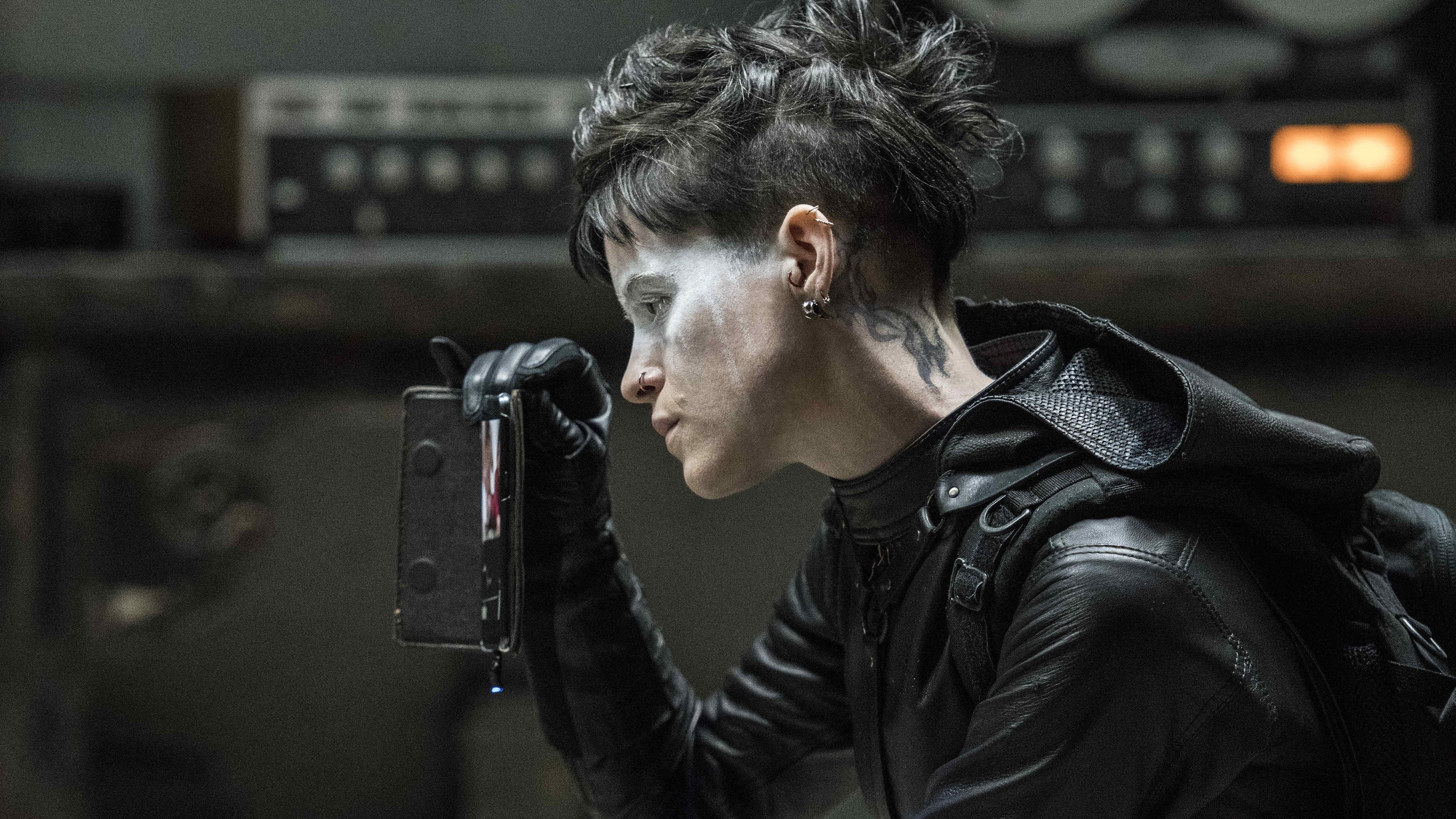 Xem phim Cô Gái Trong Lưới Nhện Ảo (The Girl in the Spider's Web) 2018