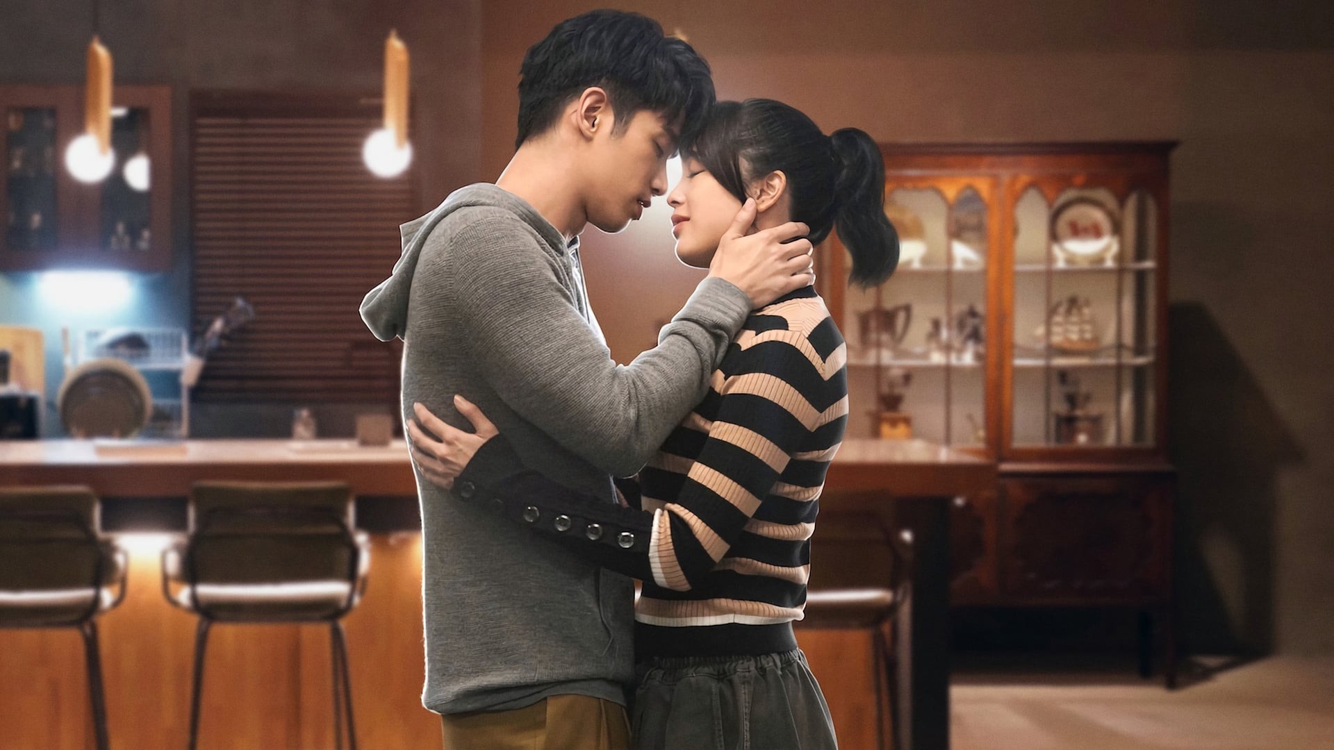 Xem phim Công Chúa Hội Tam Hoàng (Triad Princess) 2019