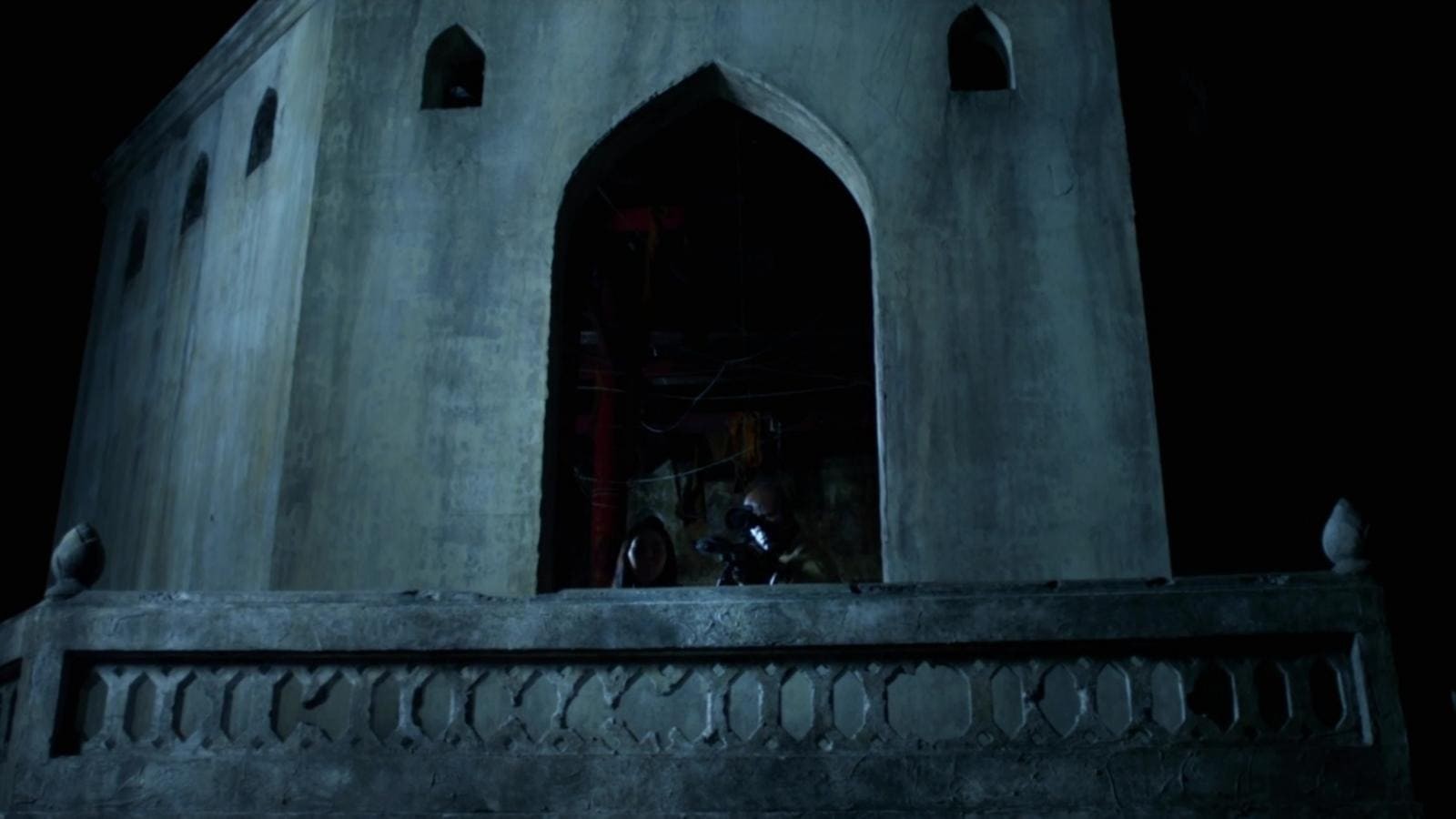 Xem phim Điệp Vụ Voi Trắng (Elephant White) 2011