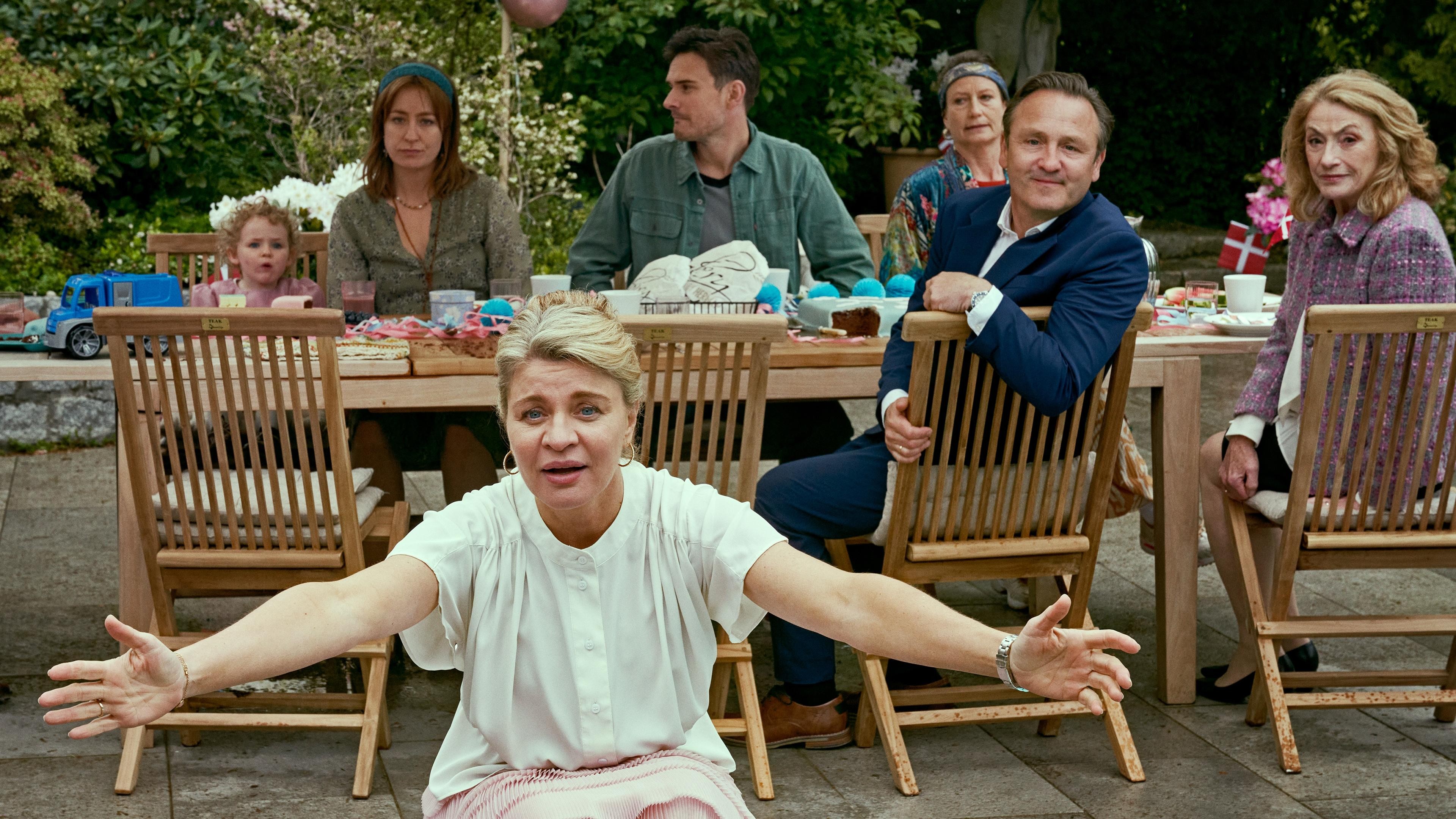 Xem phim Hoán đổi bé bi 2 (Maybe Baby 2) 2024