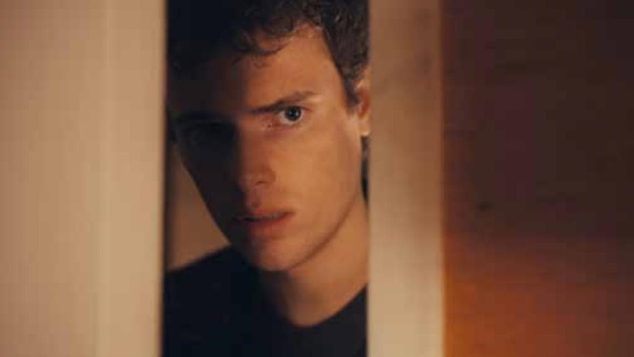 Xem phim Ký Ức Của Bệnh Nhân (The Lost Patient) 2022