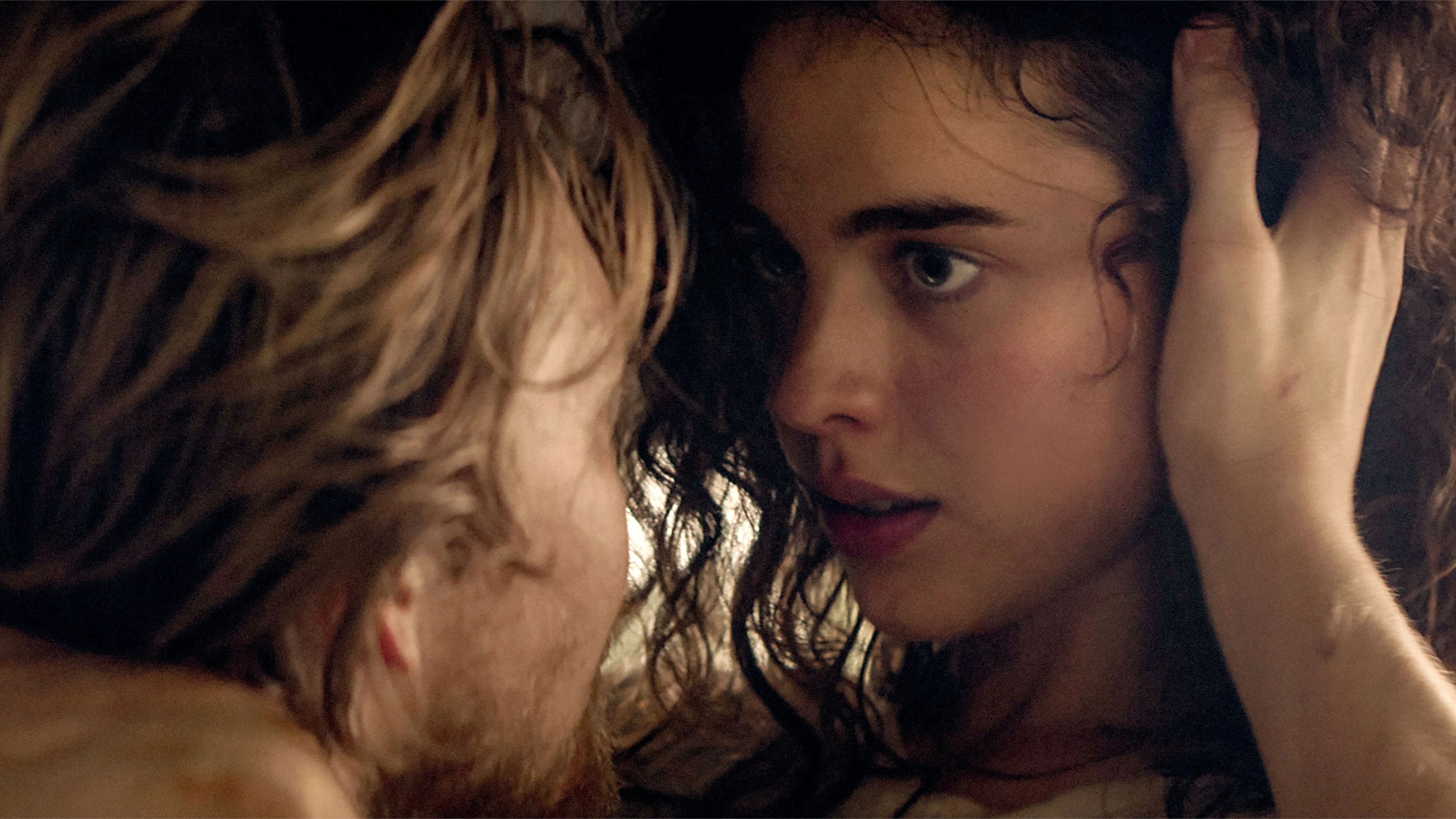 Xem phim Ngôi Sao Ban Trưa (Stars at Noon) 2022