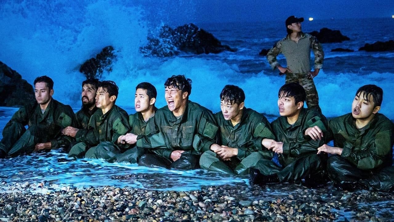 Xem phim Những Tay Lính Nghiệp Dư (Toy Soldiers) 2021