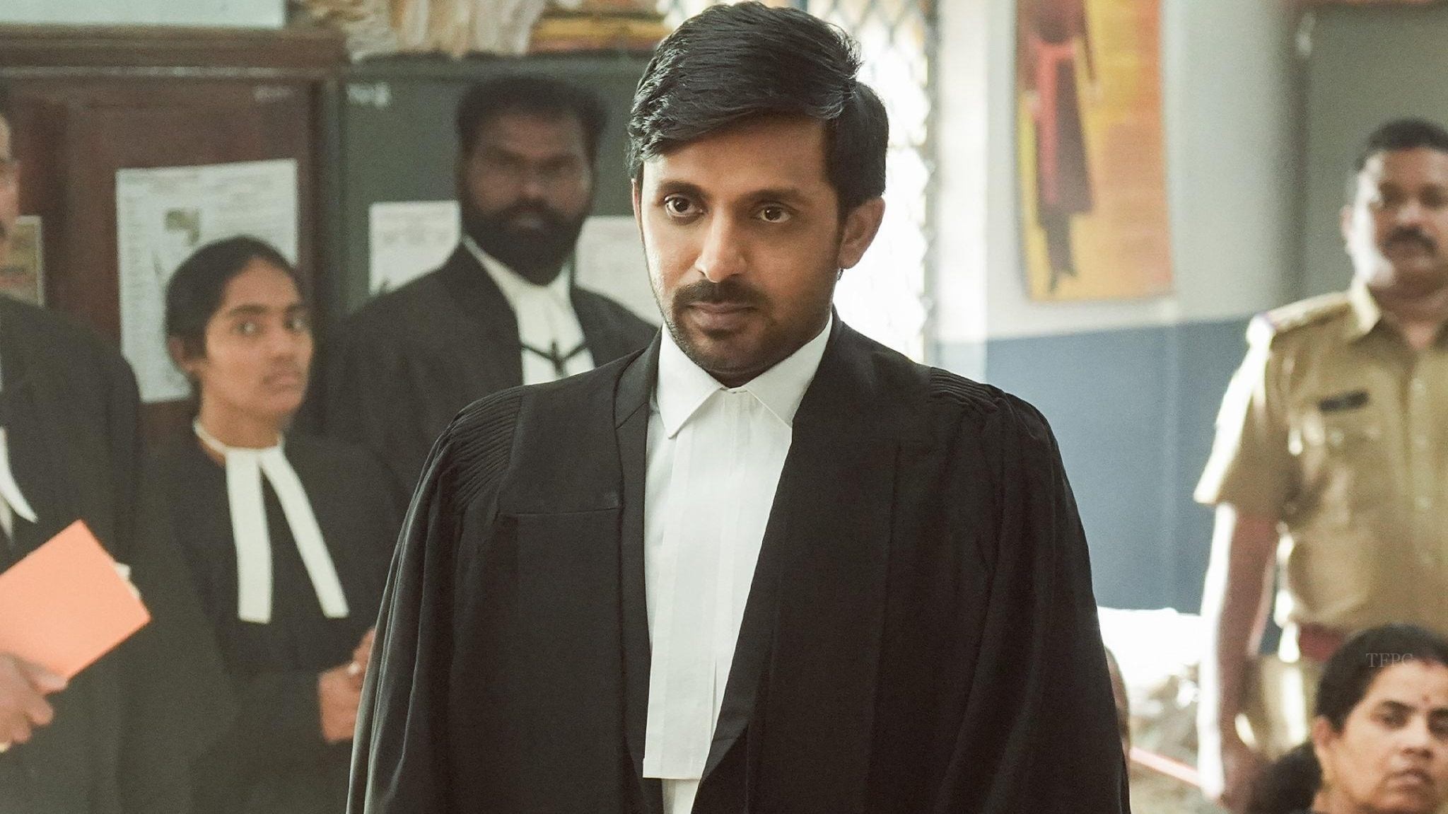 Xem phim Phiên Tòa: Nhà Nước Đối Đầu Kẻ Vô Danh (Court: State vs. A Nobody) 2025