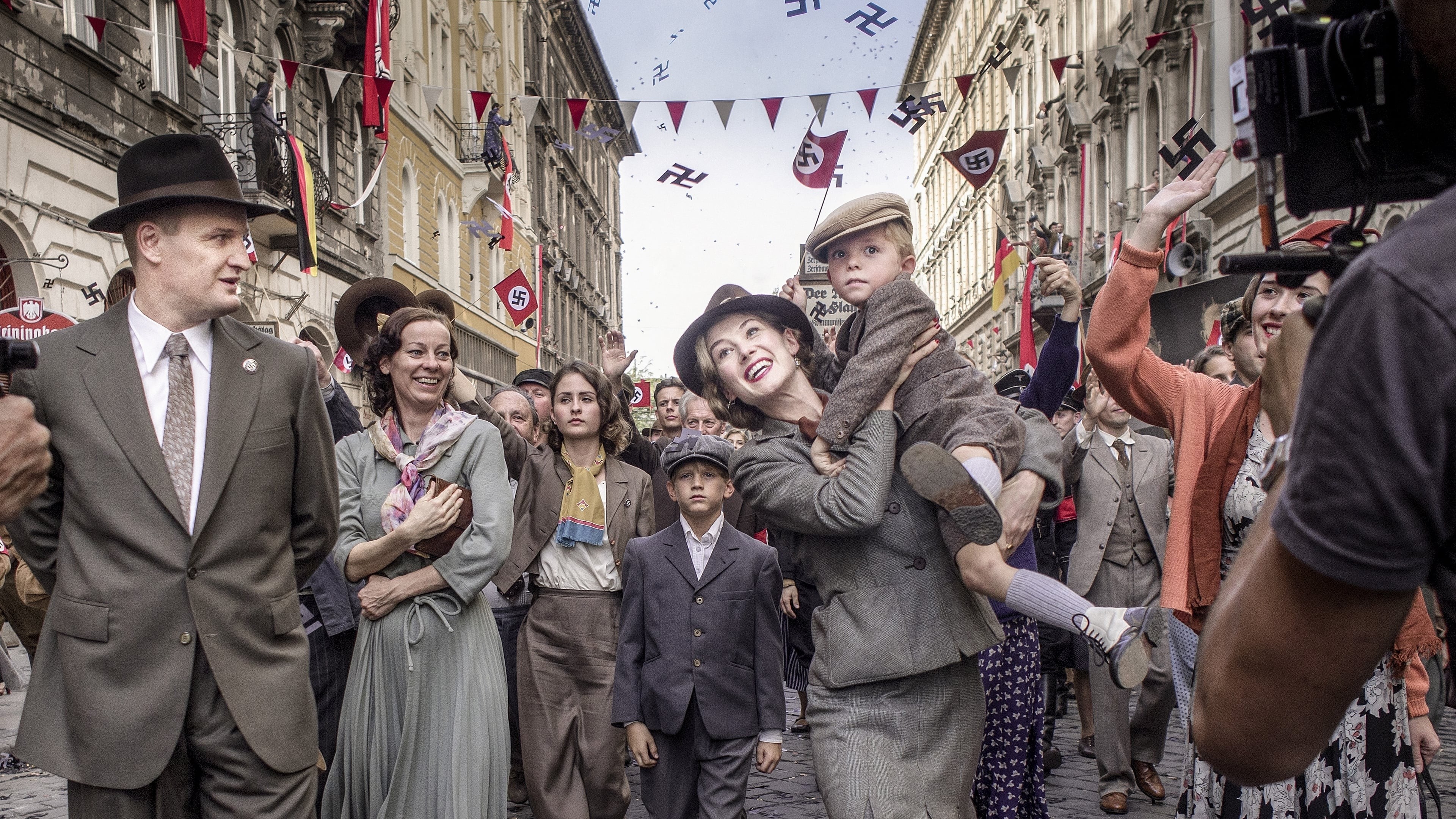 Xem phim Trái Tim Sắt Lạnh (The Man with the Iron Heart) 2017